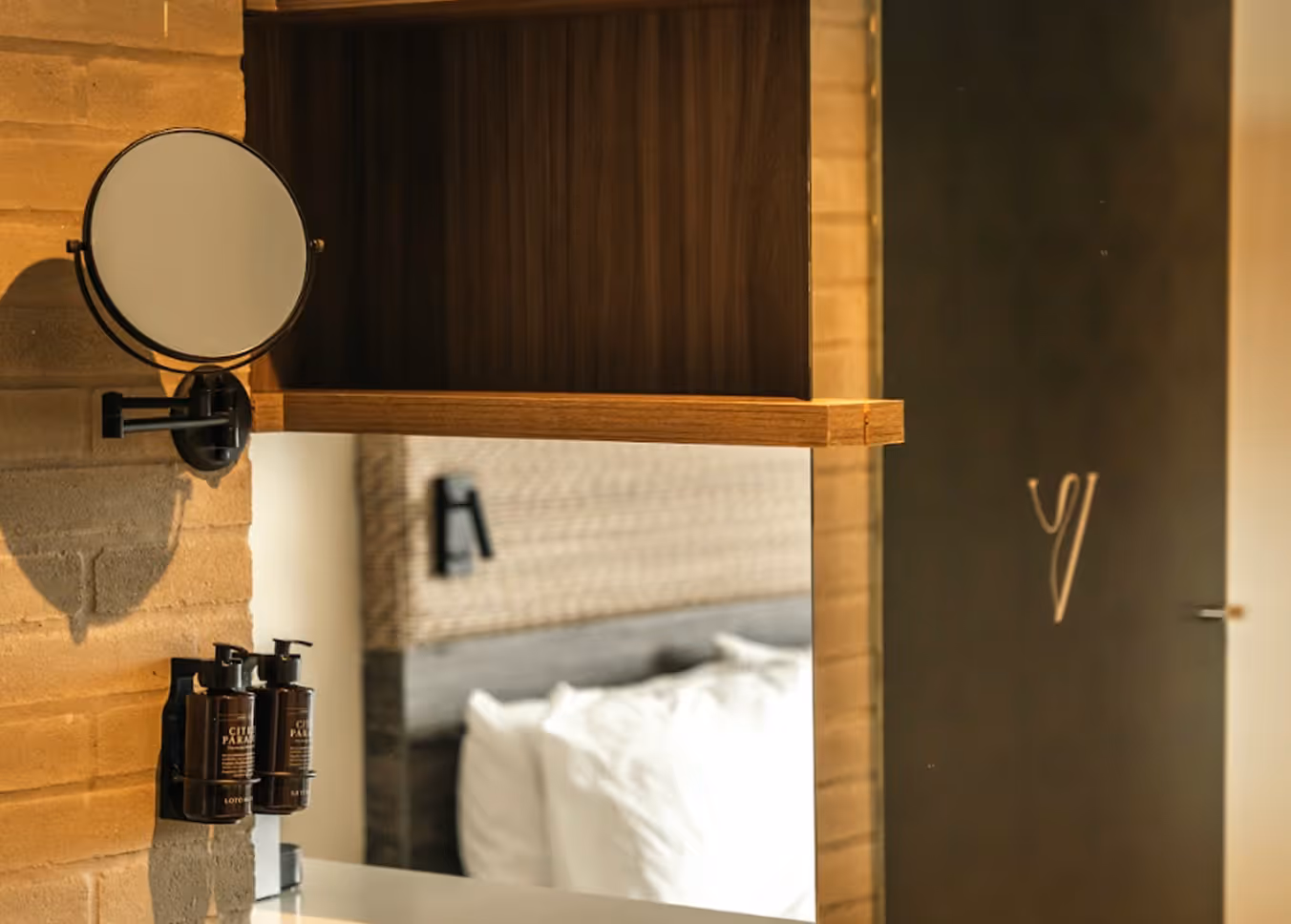 Detalles Estudio 1 V Grand