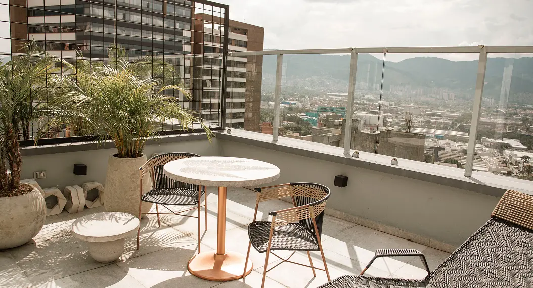 V Grand Hotel Medellín - Purpose 2