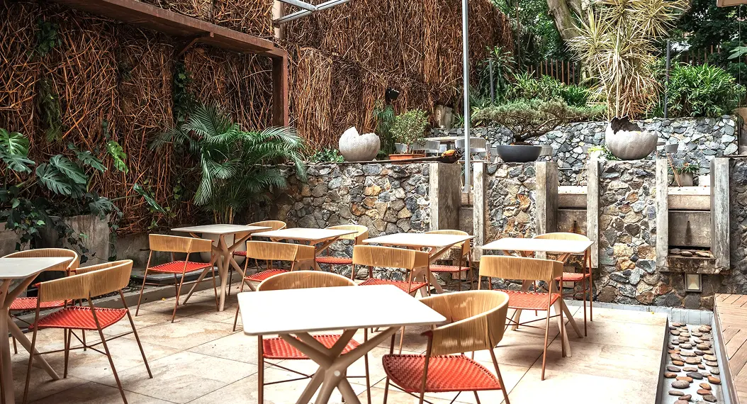 V Grand Hotel Medellín - Purpose 4