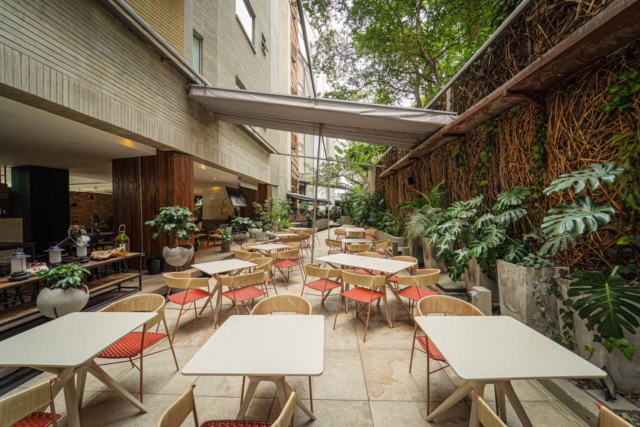 V Grand Hotel Medellín - Purpose 7