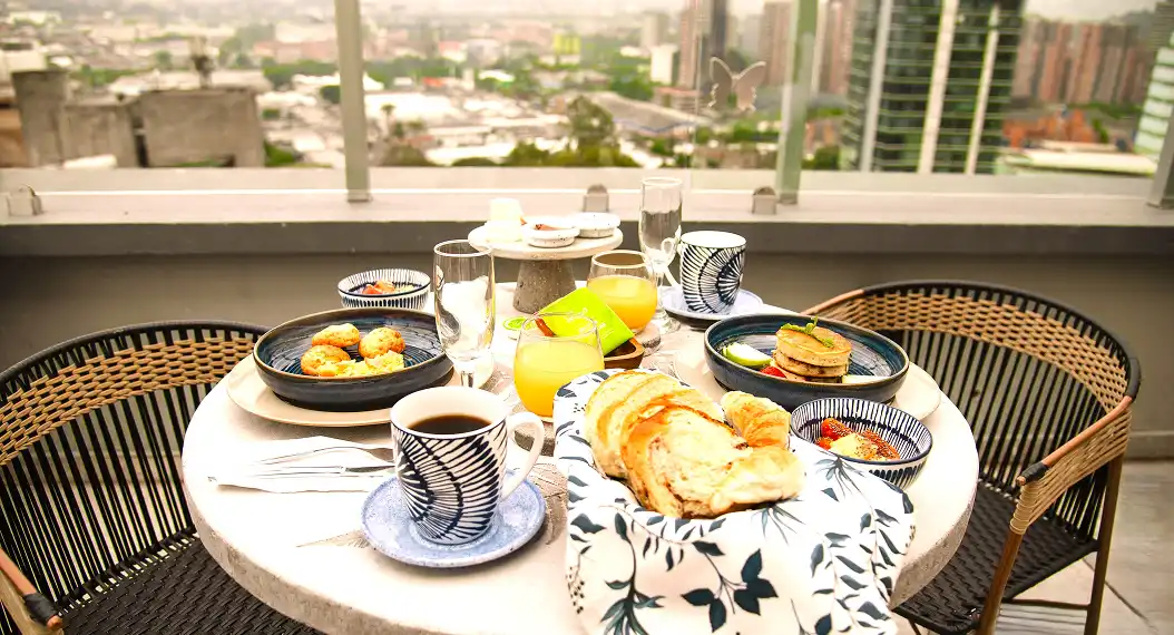 V Grand Hotel Medellín - Purpose 9